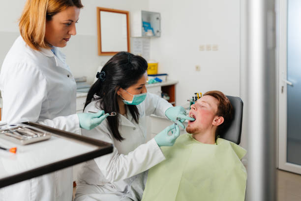 Best Tooth Infection Emergency Dentist  in South Whitley, IN